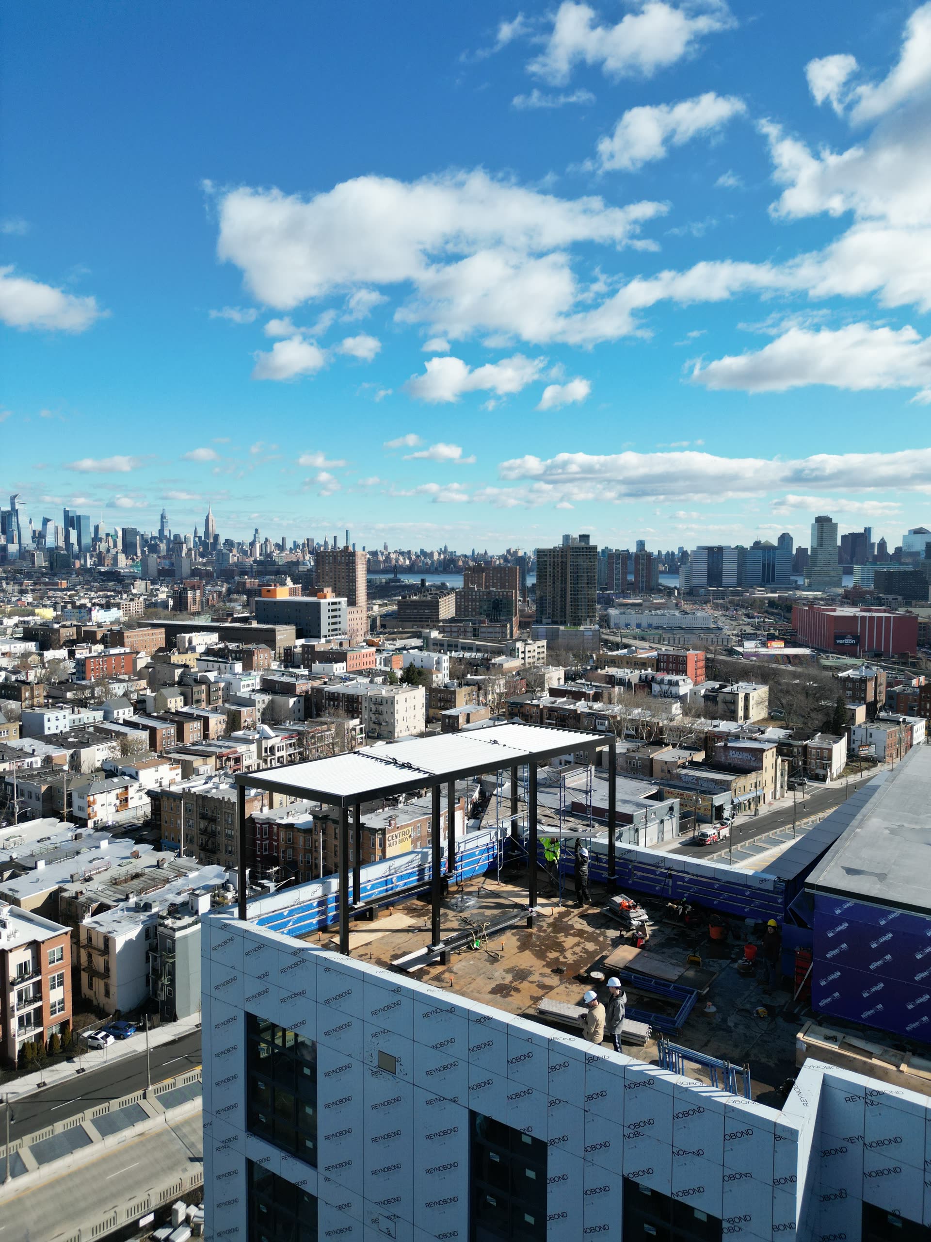 32 Oakland — Motorized Louvered Roof by Breslow, Jersey City NJ