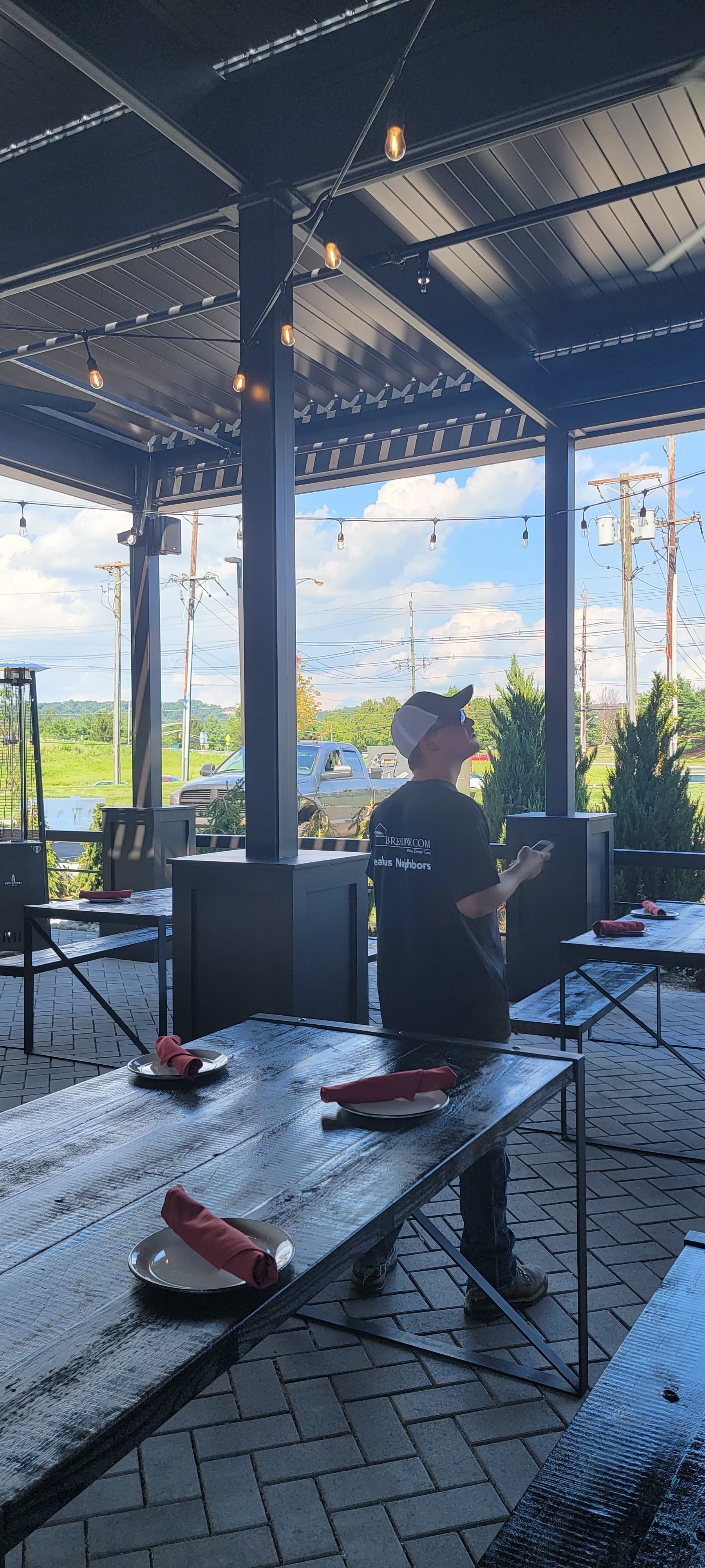Tommy's Tavern + Tap Bridgewater — outdoor dining structure by Breslow