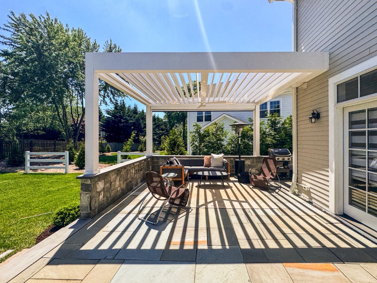 Madison, NJ — Modern motorized louvered roof