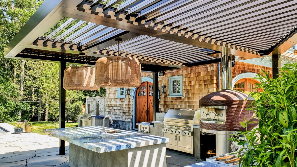 Shelter Island, NY — Seamlessly integrated louvered roof with outdoor kitchen