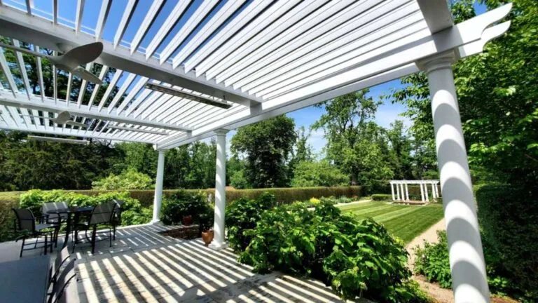 High-quality home improvement products and solutions from Breslow, including awnings, motorized screens, and shading systems.
